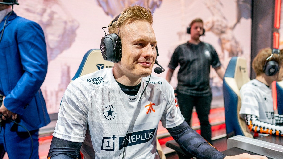 Sources: Liquid in process of buying out Broxah from Fnatic
