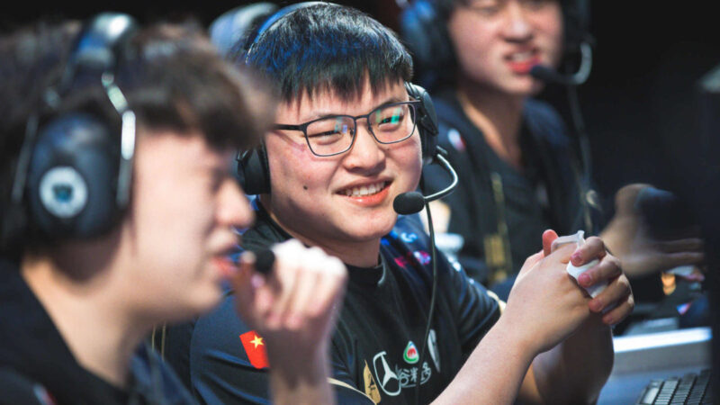 Sources: Uzi to come out of retirement to play one last split alongside ppgod